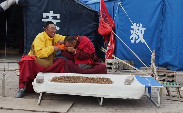 Ben trong cho dong trung ha thao o Trung Quoc-Hinh-12