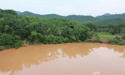 Di tim rua khong lo nuot nguoi dan ba xinh dep o Bac Giang