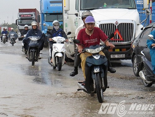 Hai Phong Con duong tu than rinh nuot chung nguoi sau mua lon-Hinh-4