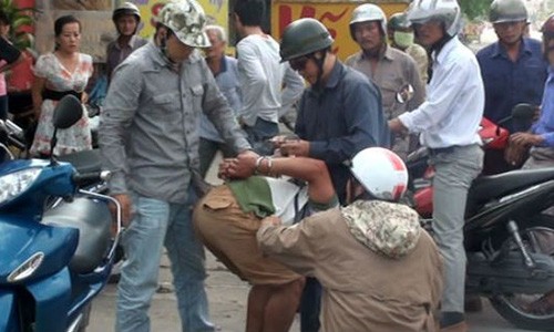 Nhan dien cuop giat tren duong pho Sai Gon the nao