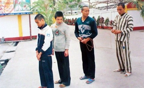 Lot mat na ten sat nhan bi an vung Dong Bac-Hinh-3