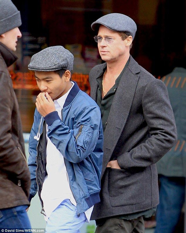 Sau bao trac tro, Brad Pitt da duoc gap lai cac con-Hinh-3