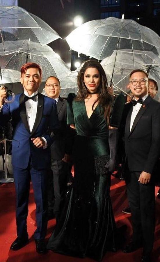 Chang trai Philippines khien khan gia thang thot vi tuong la Angelina Jolie-Hinh-2