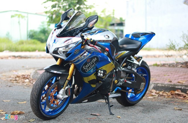 Honda CBR1000RR len do choi hang hieu cua biker Vinh Long