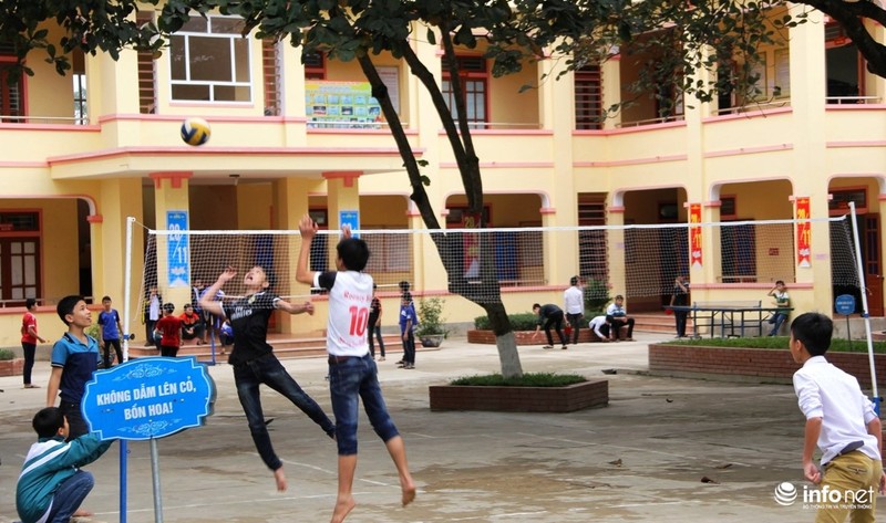 Nghe An: Loi bun tham truong thuong Tet giao vien 30.000 dong-Hinh-8