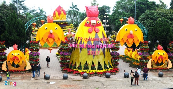 Anh: Linh vat Tet “mai am hanh phuc” o Quang Ngai