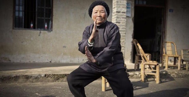 Anh: Lao ba luyen kungfu hon 90 nam o Trung Quoc