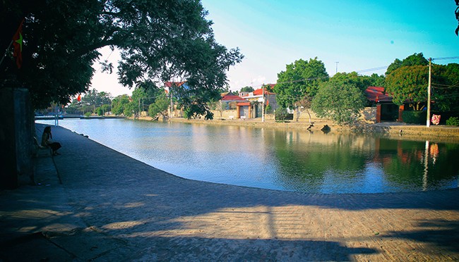 Ngo ngang ngam ngoi lang dep nhu co tich ngay gan Ha Noi-Hinh-4