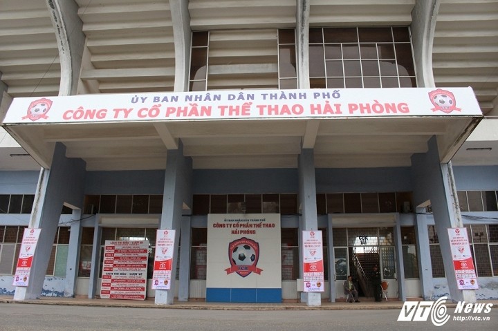 Co dong vien Hai Phong tham noi dau cam vao san co vu?-Hinh-4