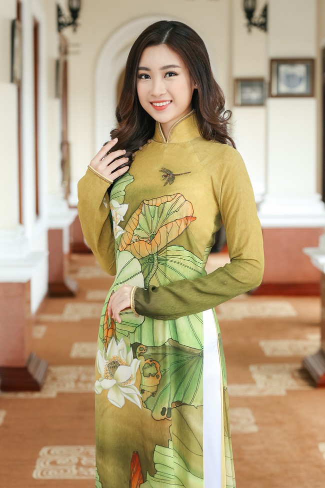 Hoa hau My Linh dep ngo ngang du chi dien ao dai gian di-Hinh-5