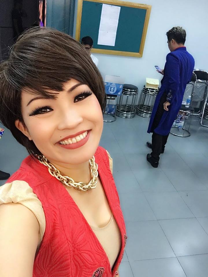 Bien hoa voi toc gia va phu kien, Phuong Thanh gay bat ngo-Hinh-13