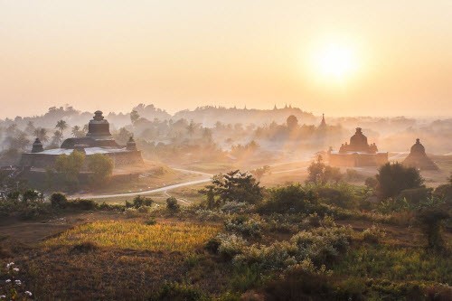 Bi an ve dep thanh binh cua thi tran Mrauk U