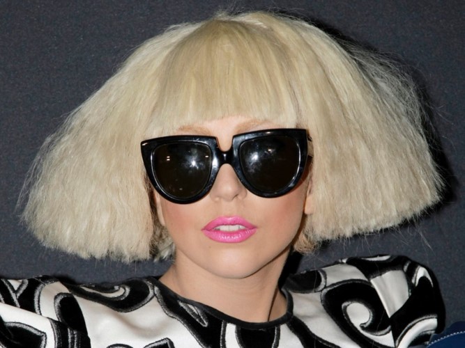Lady Gaga: Tu ca si “quai di” tro thanh quy co thanh lich-Hinh-3