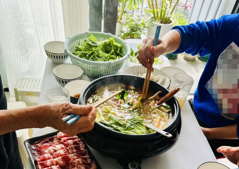 Mua lanh an lau rat ngon nhung 5 nhom nguoi nay nen tranh