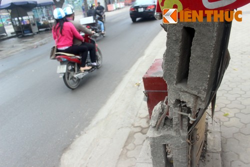 Cot dien gay, nghieng nga... khien dan Ha Noi khiep via-Hinh-5