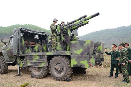 Viet Nam che tao phao tu hanh 105mm the nao?