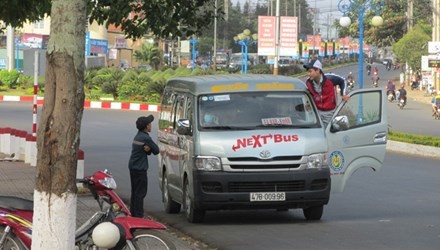 Xe du lai long hanh nhung ngay giap Tet