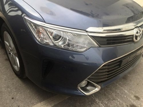 Xuat hien hinh anh Toyota Camry 2015 lap rap trong nuoc-Hinh-2