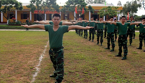 Tan binh Quan doan 2 truong thanh tren bai tap-Hinh-5