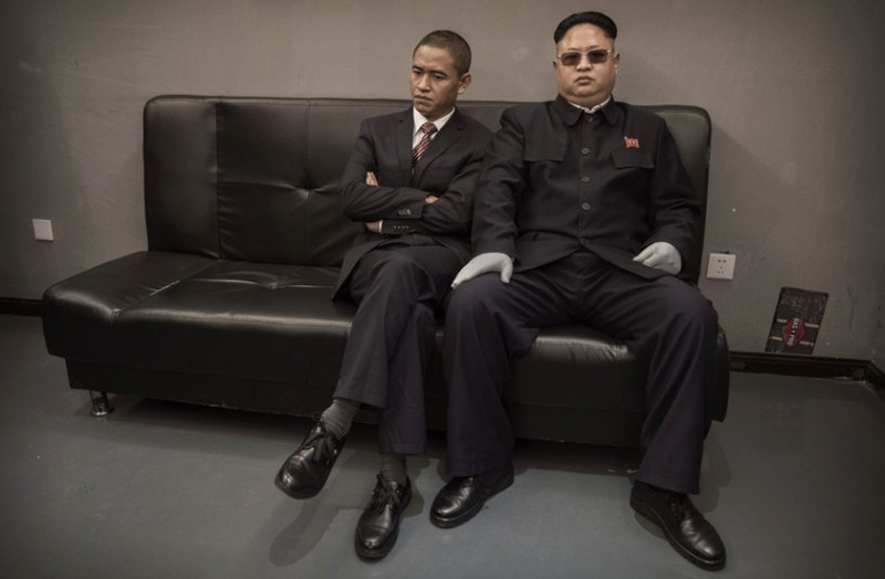 Phat sot ban sao Obama va Kim Jong Un dong phim chung