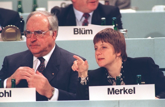 Cuoc doi cua nguoi dan ba thep Angela Merkel-Hinh-4