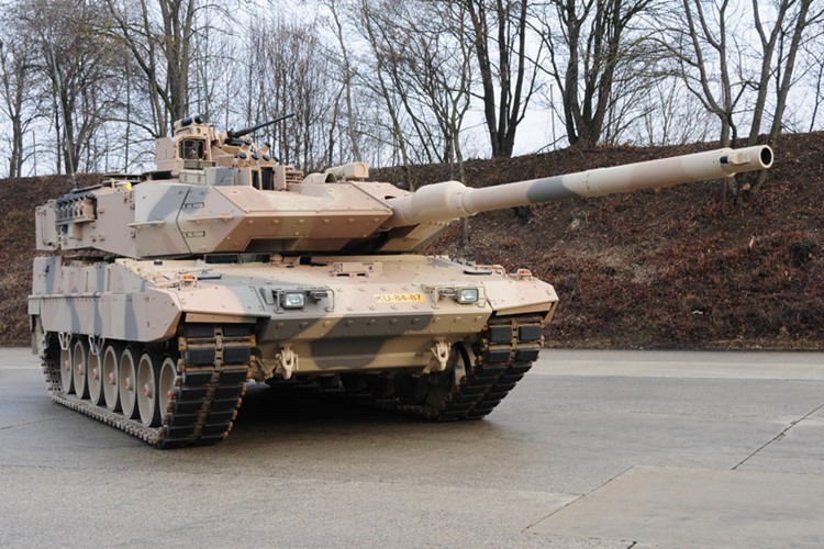 Chiem nguong suc manh xe tang “bao sa mac” Leopard 2A7-Hinh-8