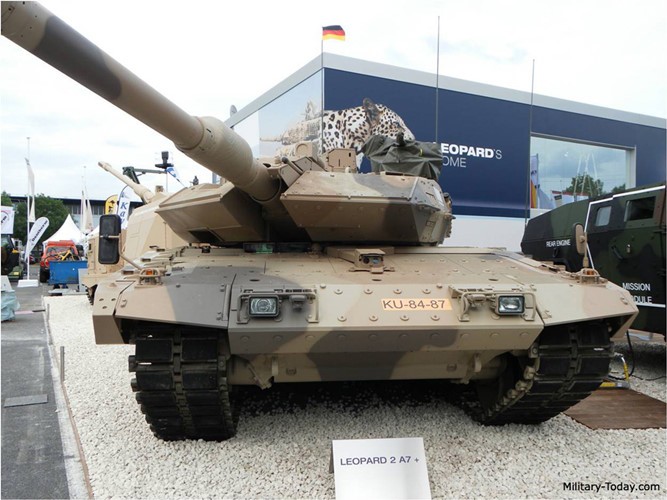 Chiem nguong suc manh xe tang “bao sa mac” Leopard 2A7