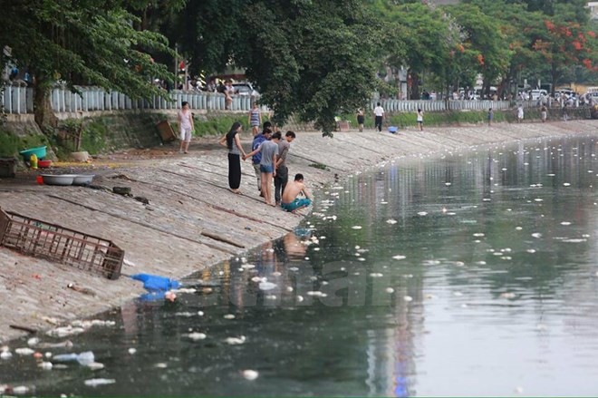 Ha Noi Ca chet bat thuong noi trang ho Hoang Cau-Hinh-5