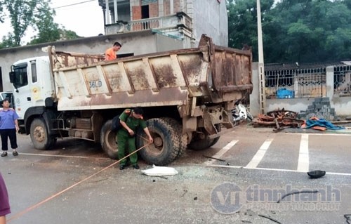 O to khach bi dam bay noc, 7 nguoi nhap vien-Hinh-2