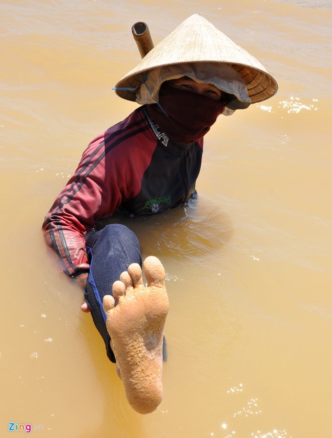 Gian nan nghe cao don nhui hen duoi day song Tra Khuc-Hinh-8