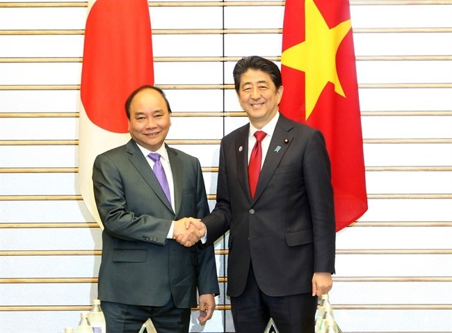 Thu tuong Nhat Ban Shinzo Abe toi Viet Nam va nhung ky vong-Hinh-2