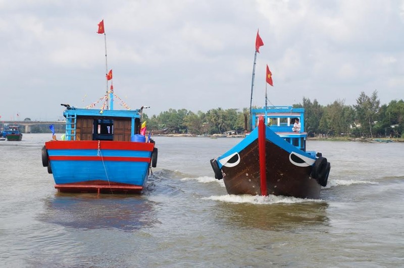 Anh tau thuyen Quang Nam dong loat ra khoi ngay mong 1 Tet-Hinh-5