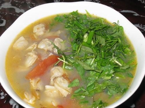 Nau canh chua ngao dua giup lay lai khau vi sau Tet-Hinh-6