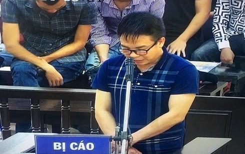 Phuc tham vu danh bac nghin ty: “Cuoi ra nuoc mat” voi su ngay ngo cua bi cao-Hinh-4