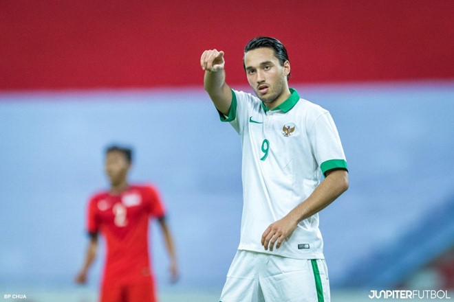 HLV U23 Indonesia khong co y dinh dung cau thu dang choi o giai Ha Lan