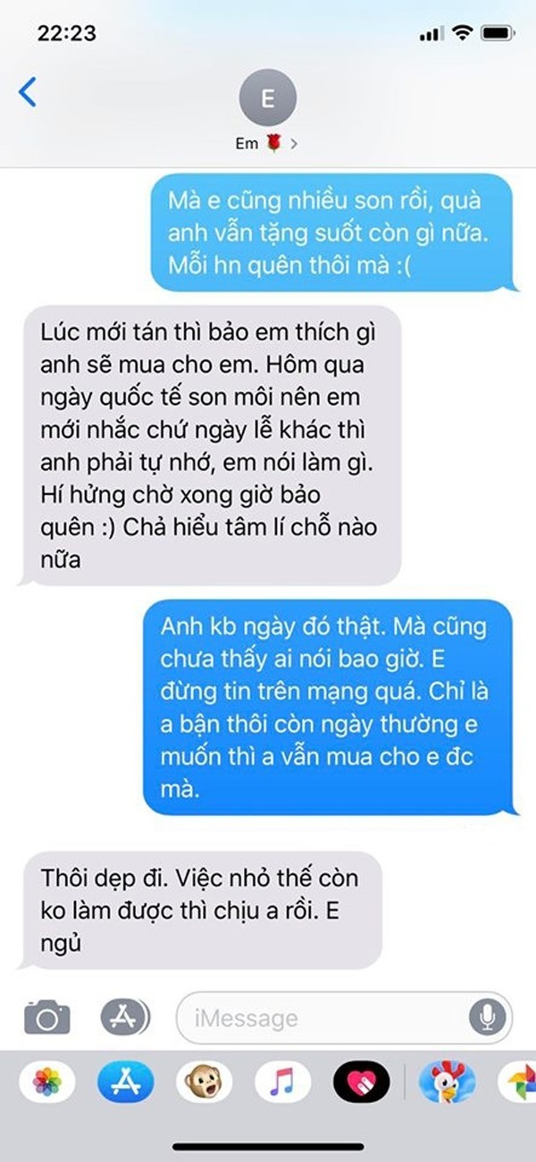 Chang trai bi da vi quen tang qua ban gai ngay...