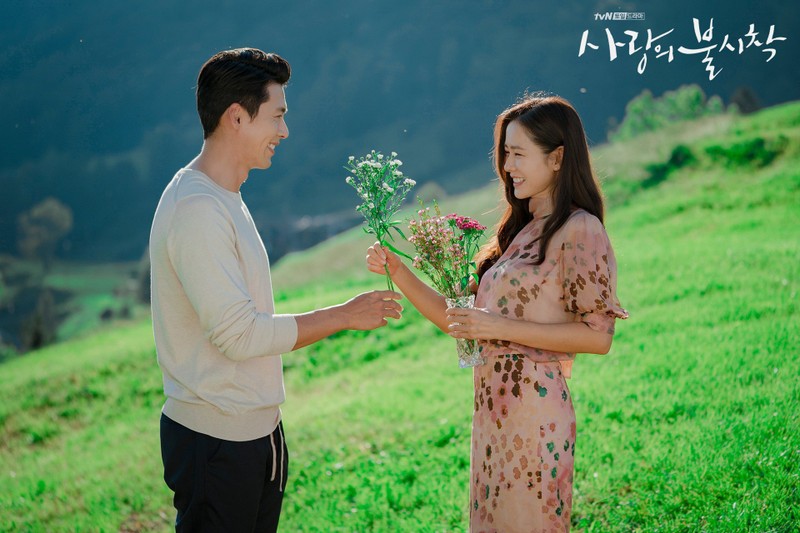 Soi ky hanh trinh yeu cua Son Ye Jin - Hyun Bin-Hinh-15