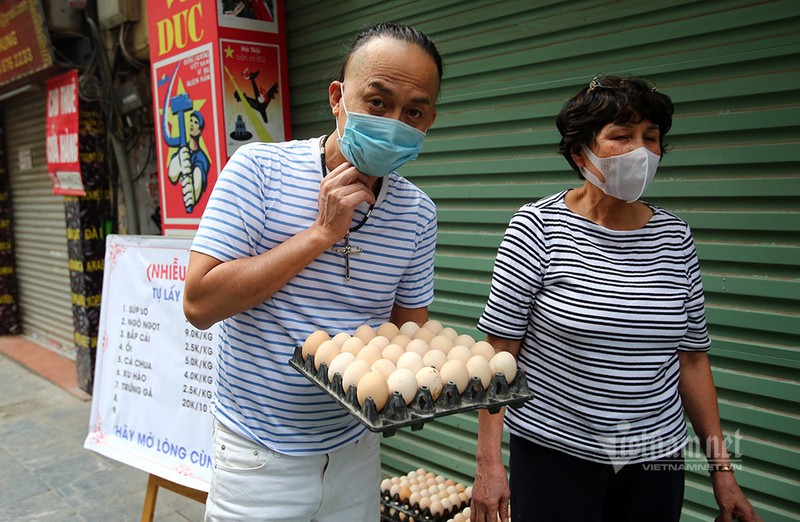 Ban 10 tan rau/ngay, nguoi dan ong tiet lo ‘mon lai’ chua tung co-Hinh-6