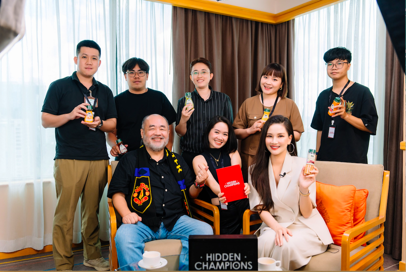 Nhieu khach moi noi tieng do bo talkshow “Hidden Champion” cua MC Huyen Chau-Hinh-3