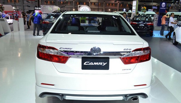 Can canh Toyota Camry “do” goi “Extremo” gia 886 trieu-Hinh-5