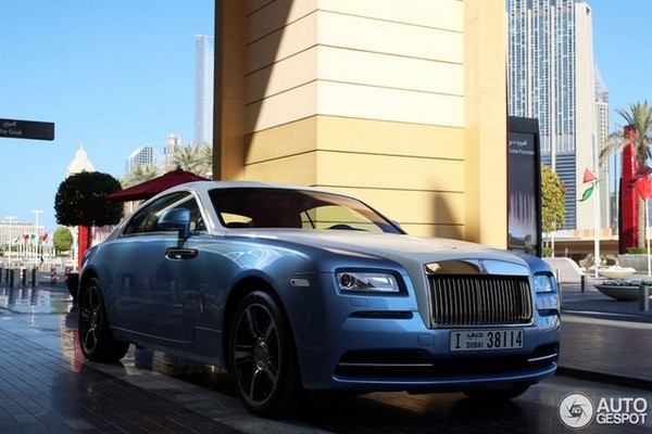 Rolls-Royce Wraith bo ba my nhan cua cac dai gia Trung Dong-Hinh-2