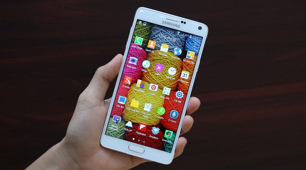 Smartphone choi Tet: Nhieu may tot o moi tam gia-Hinh-2