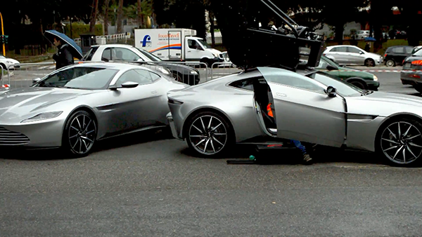 Xem Aston Martin DB10 chay trong phim truong Diep vien 007 moi