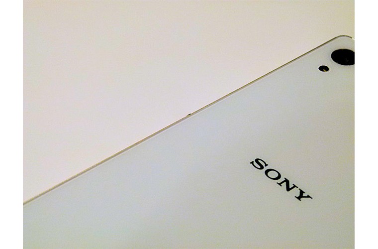Bo anh thuc te sieu pham mong, nhe Sony Xperia Z4-Hinh-17