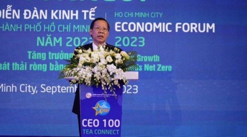 100 CEO hang dau hien ke gi cho TP HCM tang truong xanh?-Hinh-2