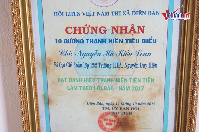 Nang A hau mo thay the Ho Ngoc Ha lam 'Nu hoang giai tri'-Hinh-12