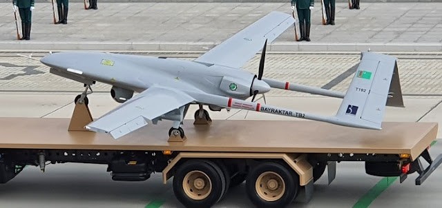 Lan dau tien trong lich su, Turkmenistan khoe UAV TB2 sat thu-Hinh-5