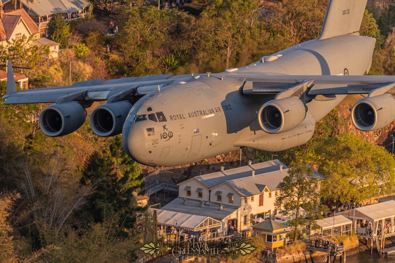 Man bieu dien “giua pho” cua van tai co chien luoc khong lo C-17!-Hinh-4