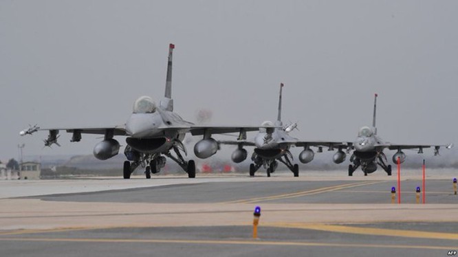 Ankara canh bao Washington: Neu khong ban F-16 se mua tiem kich Nga!-Hinh-3