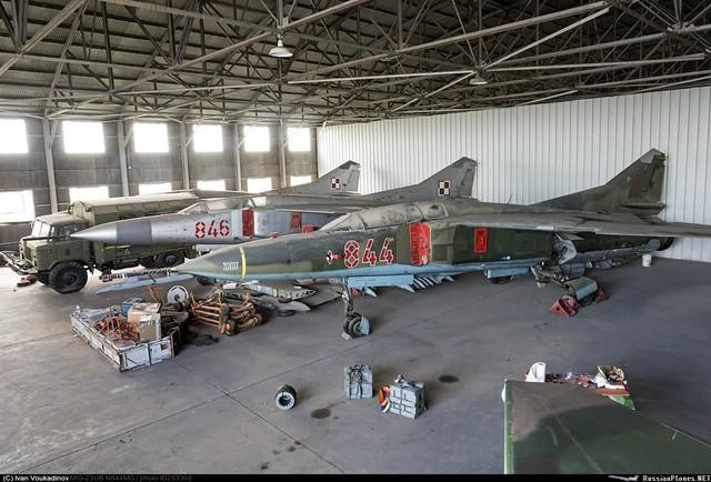 Ly do nao My phuc hoi hang loat tiem kich MiG-23 Nga?-Hinh-6